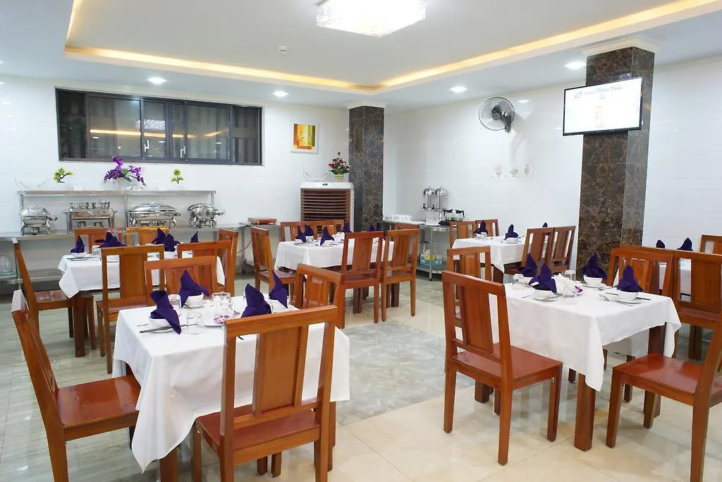 La Maison Danang Beach Hotel